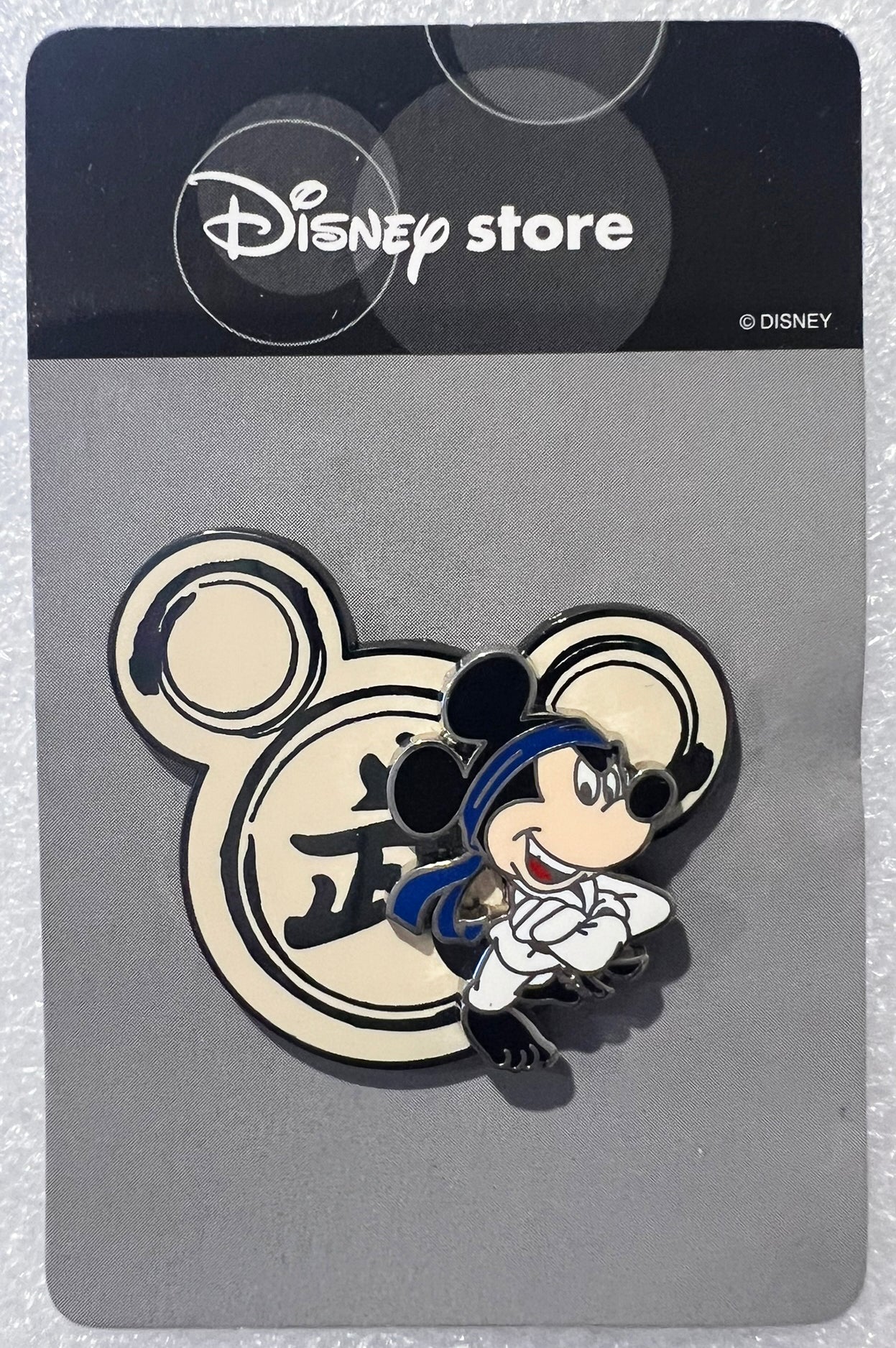 $50-100 Rare Pins – Pins Break the Internet